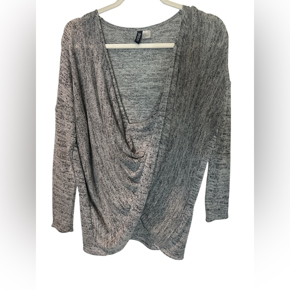 H&M Divided Gray Draped Wrap Front Top Women’s Medium - Picture 2 of 6